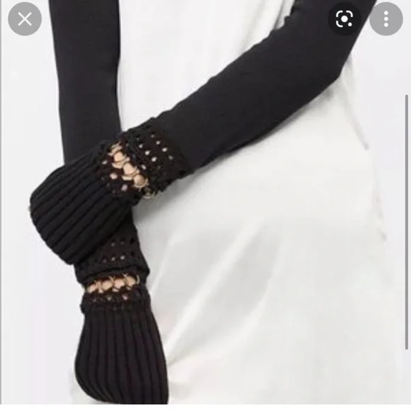 New Free People Sweet Thang Thermal grommets Maroon Large also fits medium - Picture 5 of 5